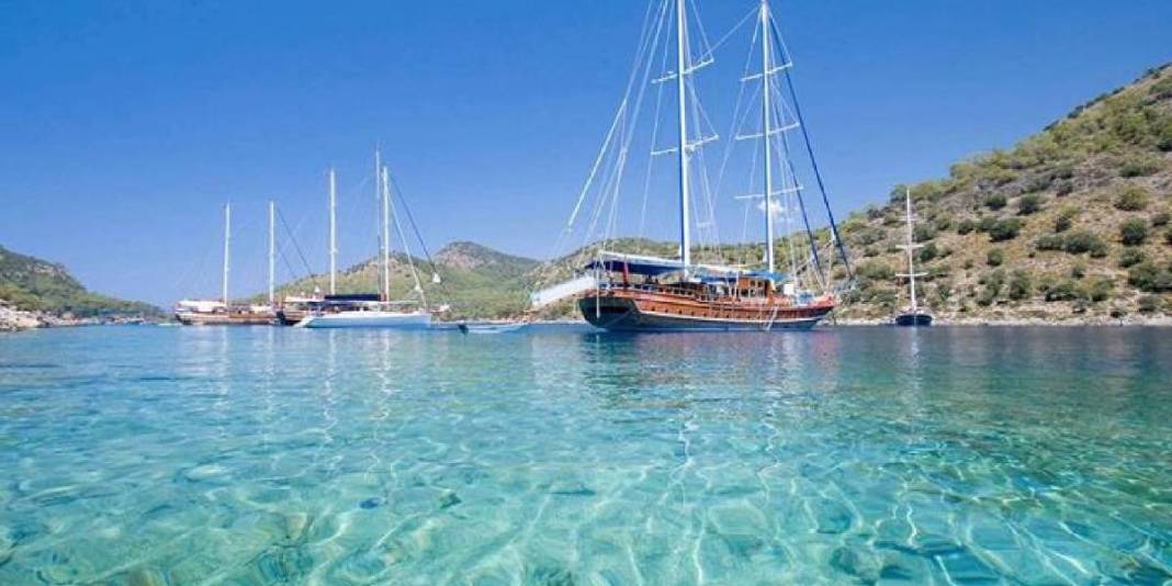 Cam gibi deniz, altın kum! Burası tam ailelere göre: Cennet koy sizi kucaklamayı bekliyor 4